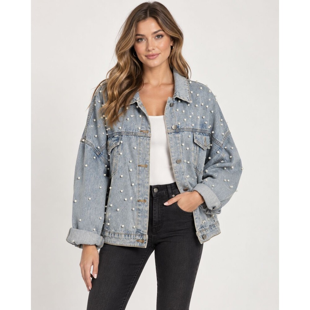 Arula Pearl Embellished Light Wash Oversized Denim Jacket Women’s Size X/10